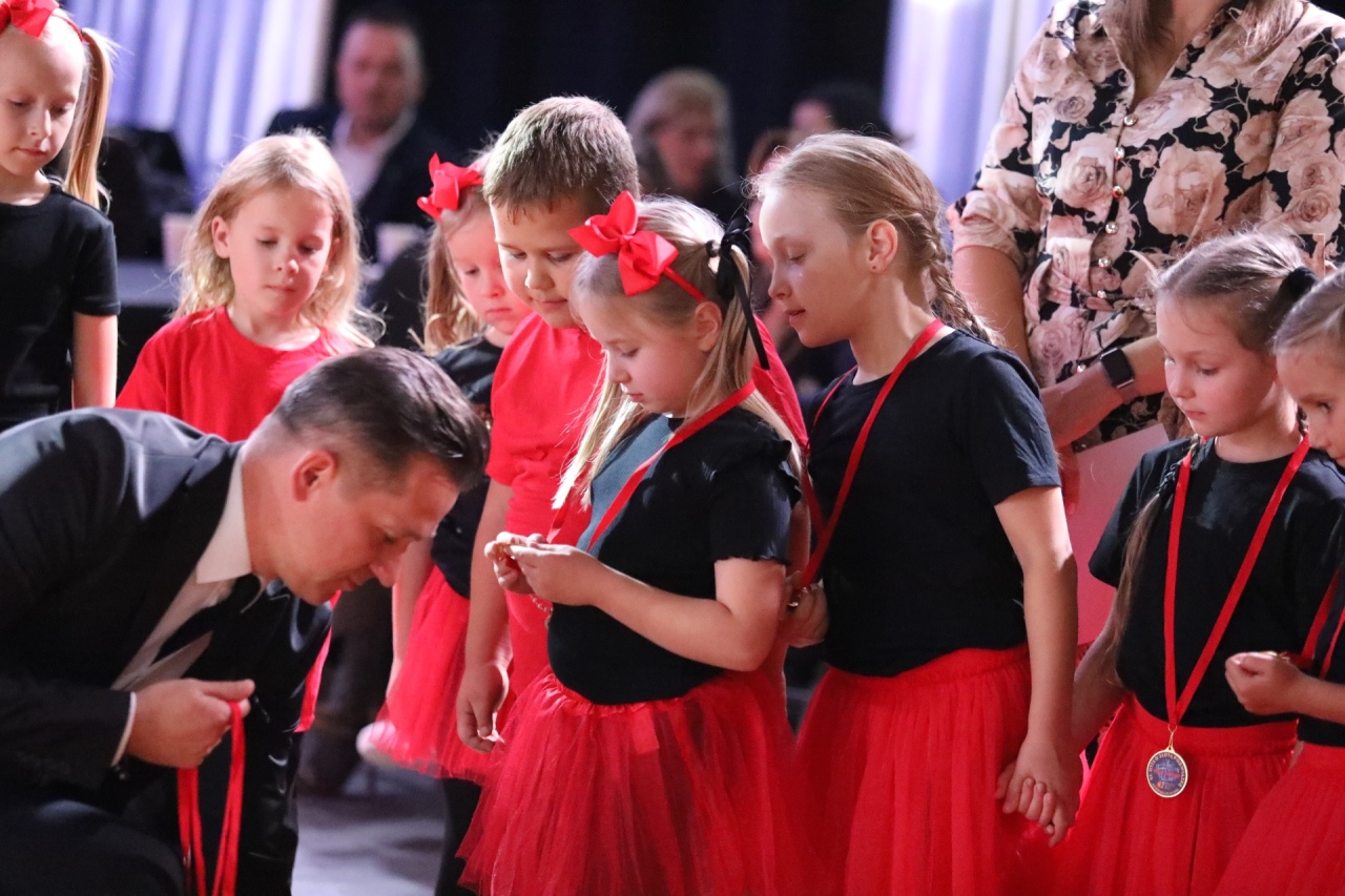 41. Ogólnopolski Turniej Tańca Sportowego O Złotą Podwiązkę [03.10.2026] - zdjęcie #2 - eOstroleka.pl