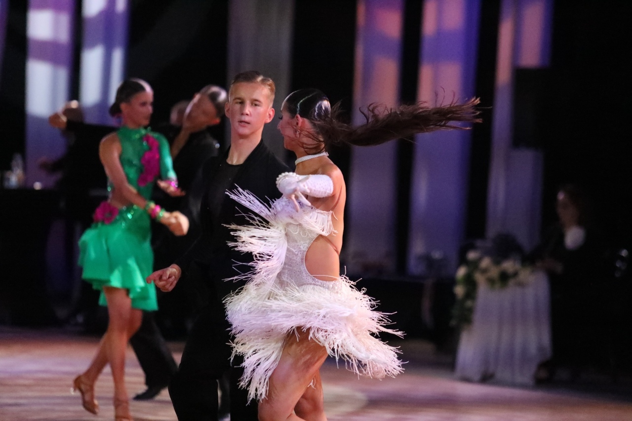 41. Ogólnopolski Turniej Tańca Sportowego O Złotą Podwiązkę [03.10.2026] - zdjęcie #103 - eOstroleka.pl
