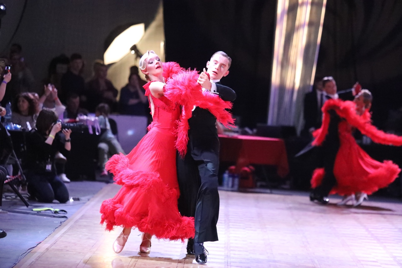 41. Ogólnopolski Turniej Tańca Sportowego O Złotą Podwiązkę [03.10.2026] - zdjęcie #37 - eOstroleka.pl
