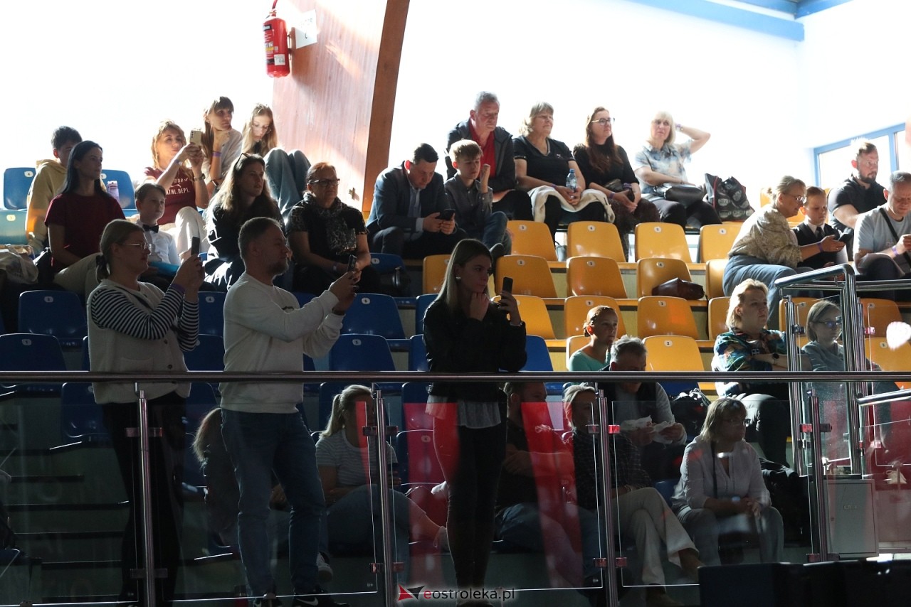41. Ogólnopolski Turniej Tańca Sportowego O Złotą Podwiązkę [03.10.2026] - zdjęcie #207 - eOstroleka.pl