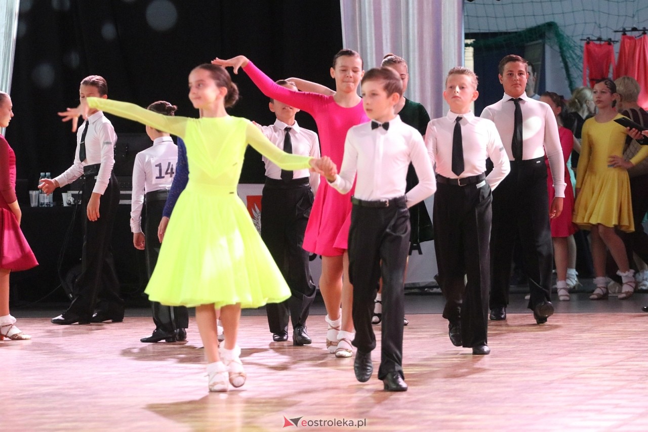 41. Ogólnopolski Turniej Tańca Sportowego O Złotą Podwiązkę [03.10.2026] - zdjęcie #44 - eOstroleka.pl