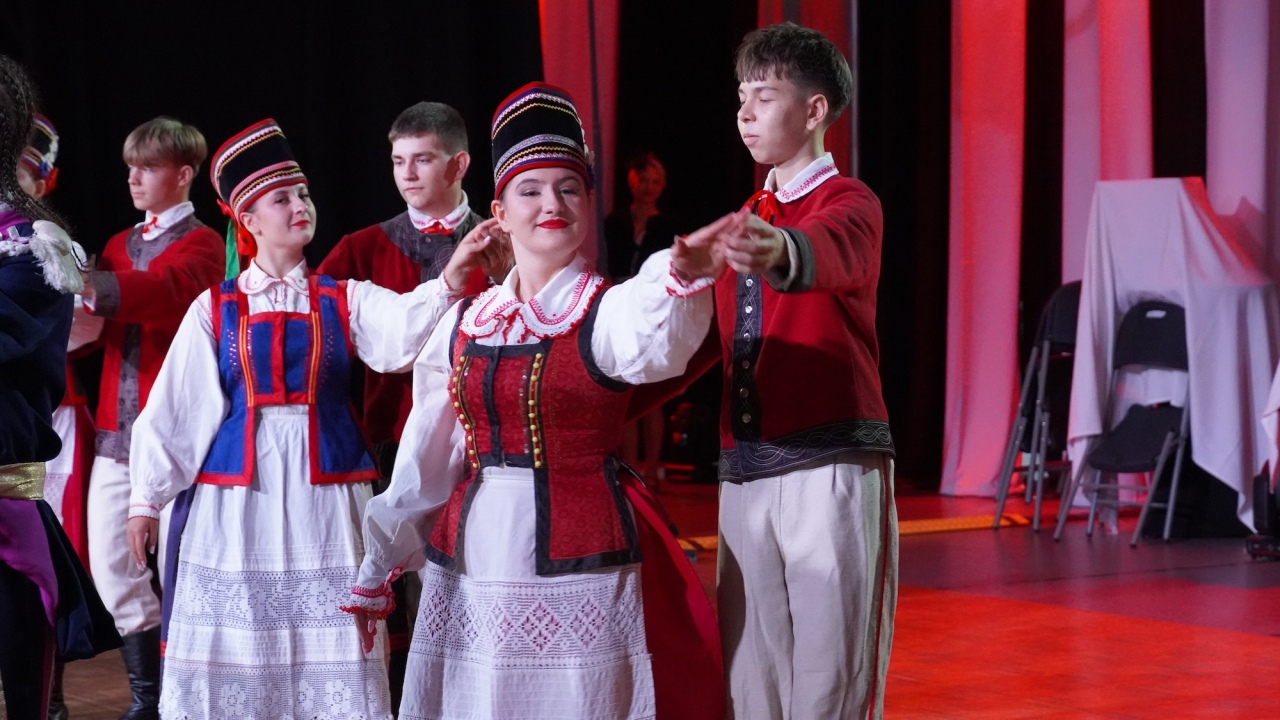 Jubileusz 60-lecia Zespołu Pieśni i Tańca Kurpie [04.10.2026] - zdjęcie #160 - eOstroleka.pl