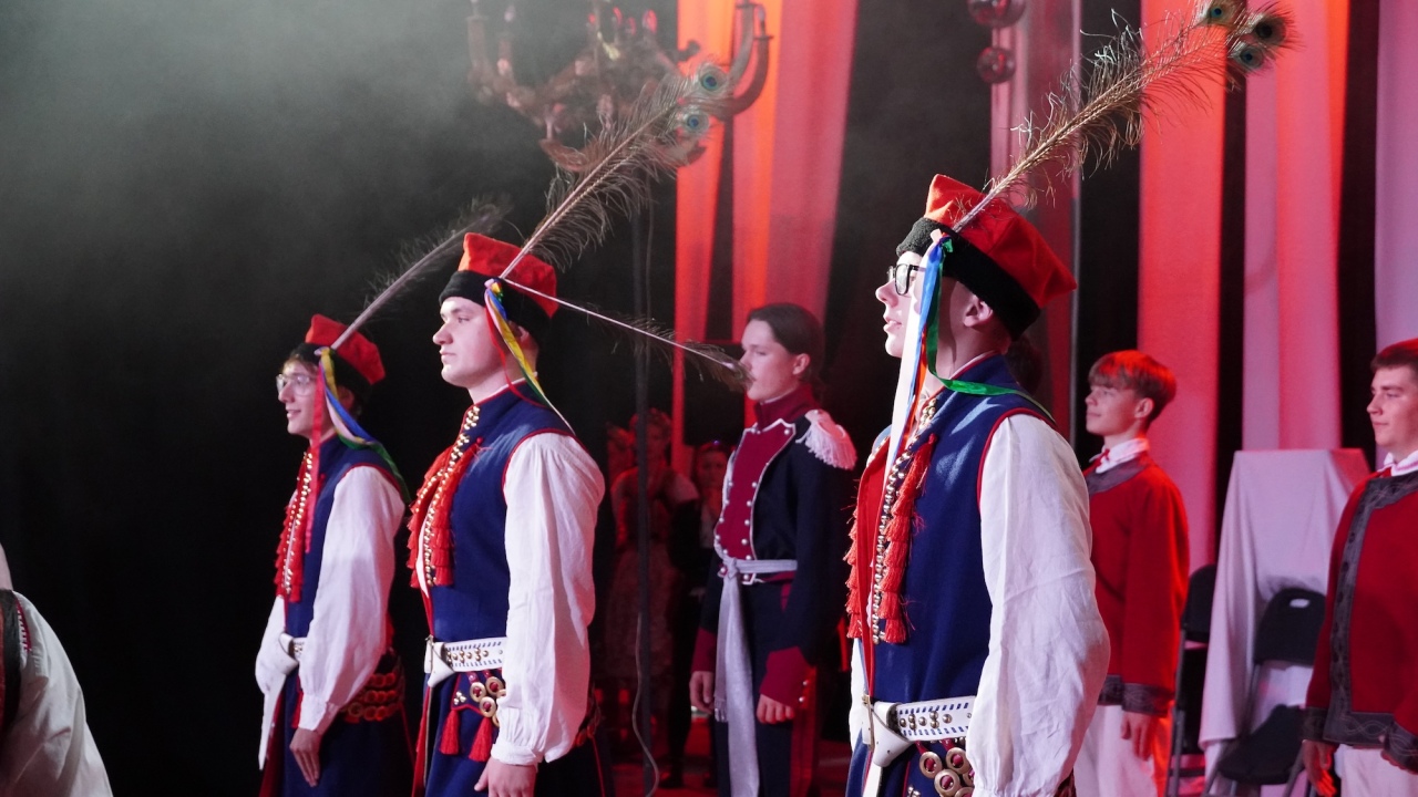 Jubileusz 60-lecia Zespołu Pieśni i Tańca Kurpie [04.10.2026] - zdjęcie #140 - eOstroleka.pl