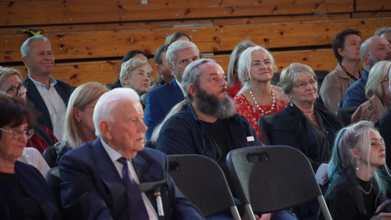 Jubileusz 60-lecia Zespołu Pieśni i Tańca Kurpie [04.10.2026] - zdjęcie #138 - eOstroleka.pl