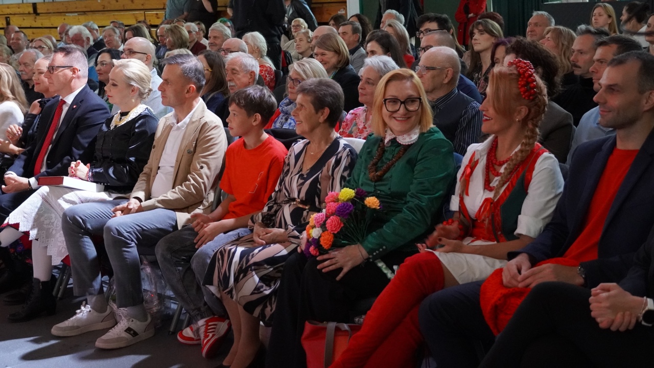 Jubileusz 60-lecia Zespołu Pieśni i Tańca Kurpie [04.10.2026] - zdjęcie #126 - eOstroleka.pl