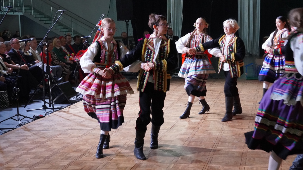 Jubileusz 60-lecia Zespołu Pieśni i Tańca Kurpie [04.10.2026] - zdjęcie #93 - eOstroleka.pl
