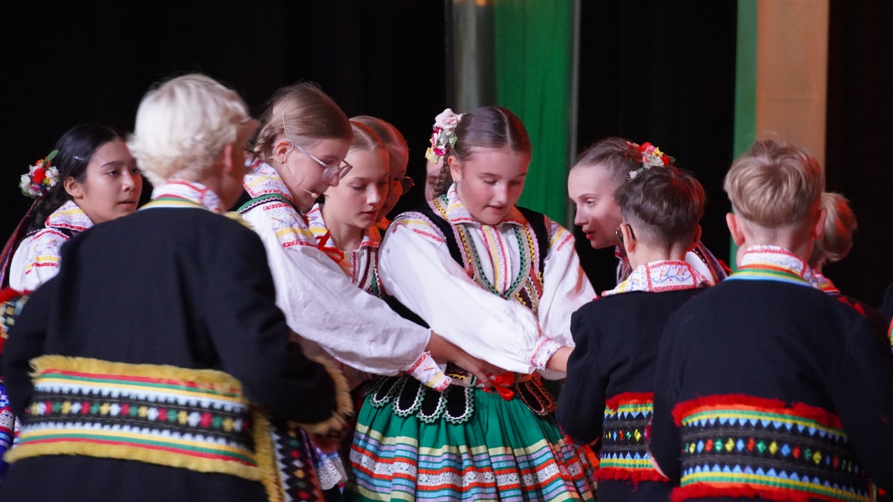 Jubileusz 60-lecia Zespołu Pieśni i Tańca Kurpie [04.10.2026] - zdjęcie #89 - eOstroleka.pl