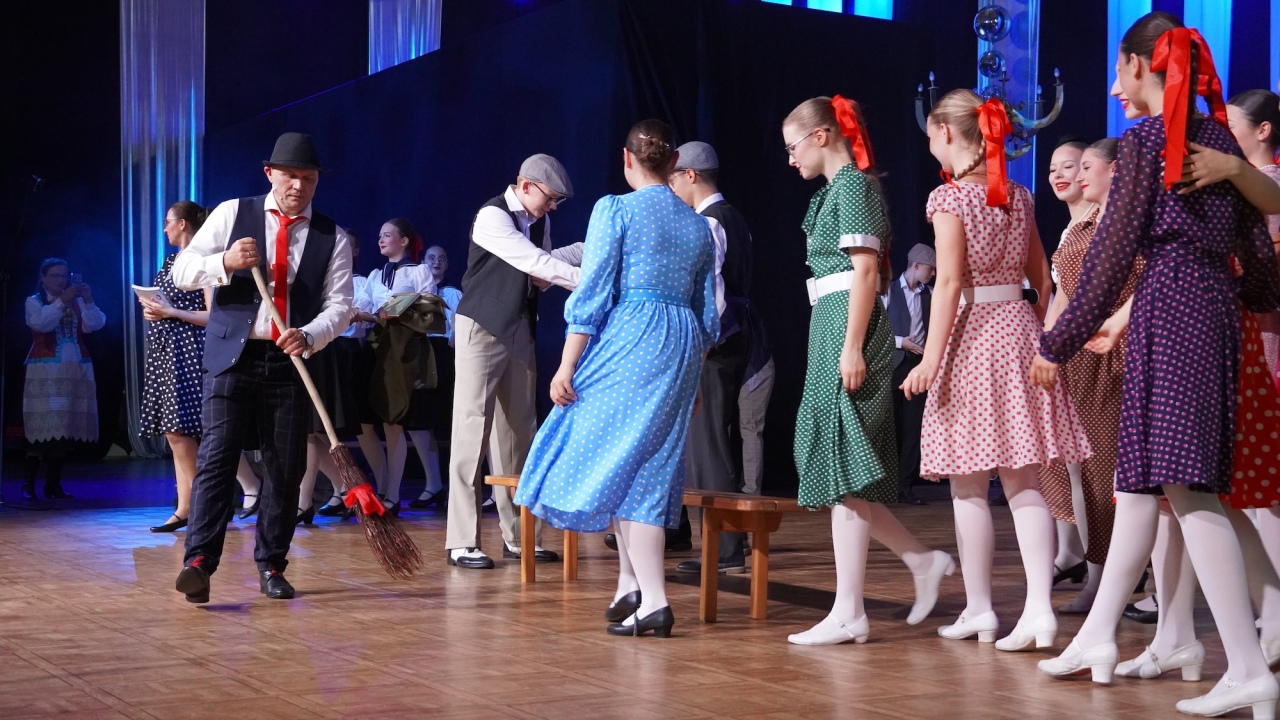 Jubileusz 60-lecia Zespołu Pieśni i Tańca Kurpie [04.10.2026] - zdjęcie #53 - eOstroleka.pl