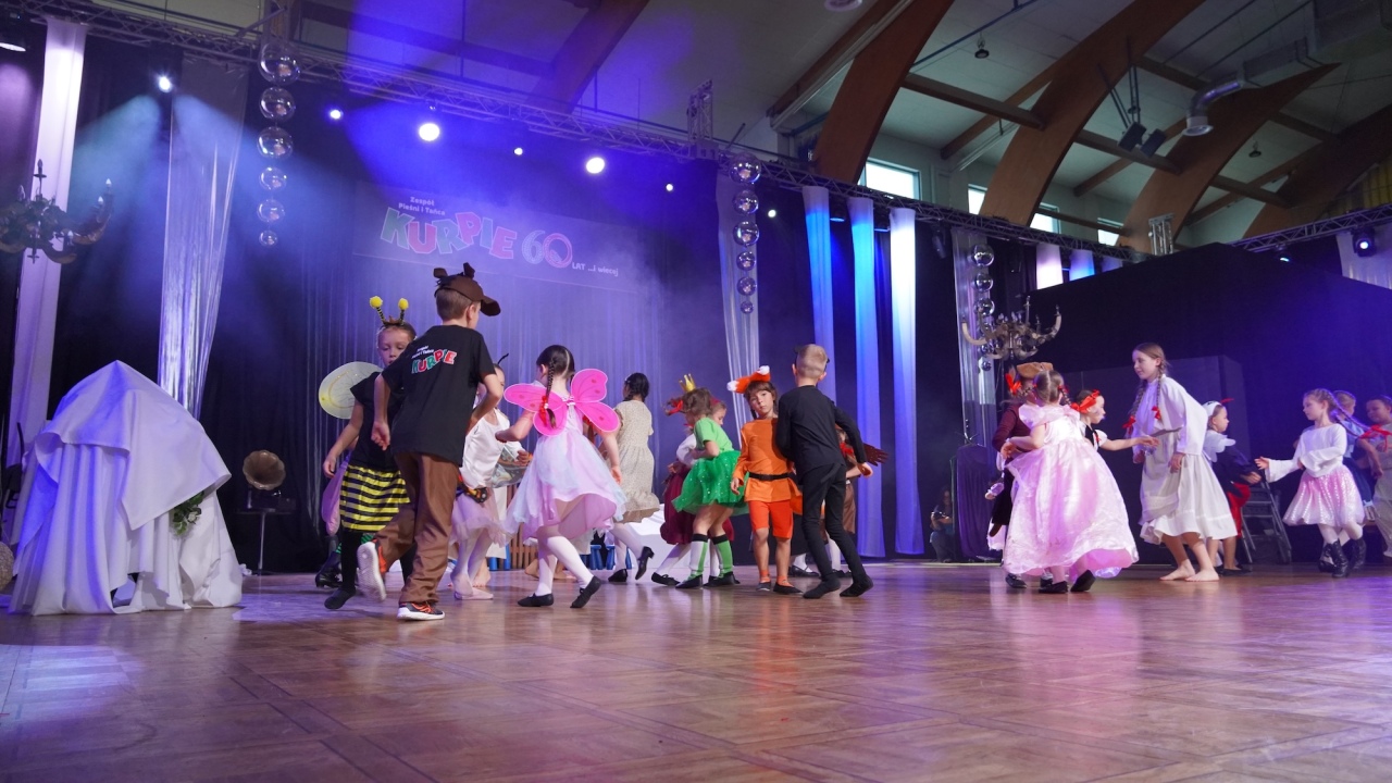 Jubileusz 60-lecia Zespołu Pieśni i Tańca Kurpie [04.10.2026] - zdjęcie #226 - eOstroleka.pl