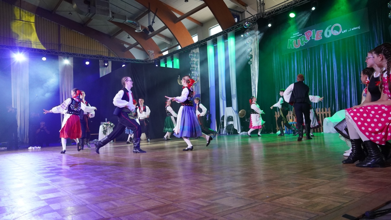Jubileusz 60-lecia Zespołu Pieśni i Tańca Kurpie [04.10.2026] - zdjęcie #194 - eOstroleka.pl