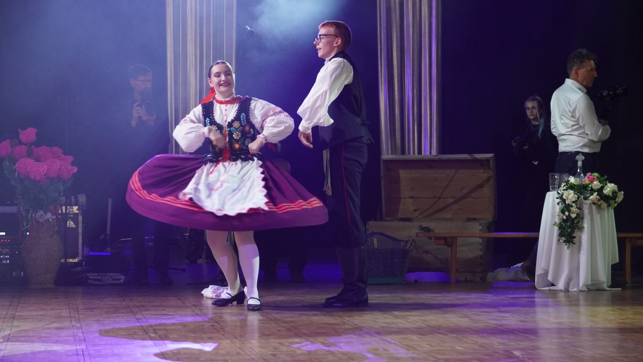 Jubileusz 60-lecia Zespołu Pieśni i Tańca Kurpie [04.10.2026] - zdjęcie #190 - eOstroleka.pl