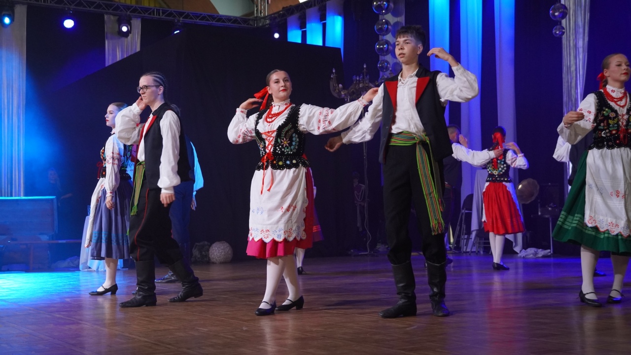 Jubileusz 60-lecia Zespołu Pieśni i Tańca Kurpie [04.10.2026] - zdjęcie #185 - eOstroleka.pl