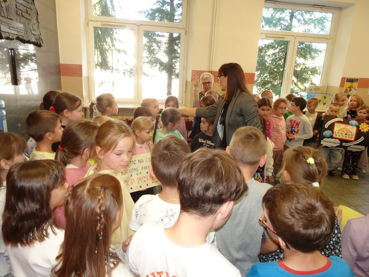 Stop przemocy w szkole! Uczniowie z Olszewa-Borek dołączyli do ogólnopolskiej akcji [06.10.2026] - zdjęcie #41 - eOstroleka.pl