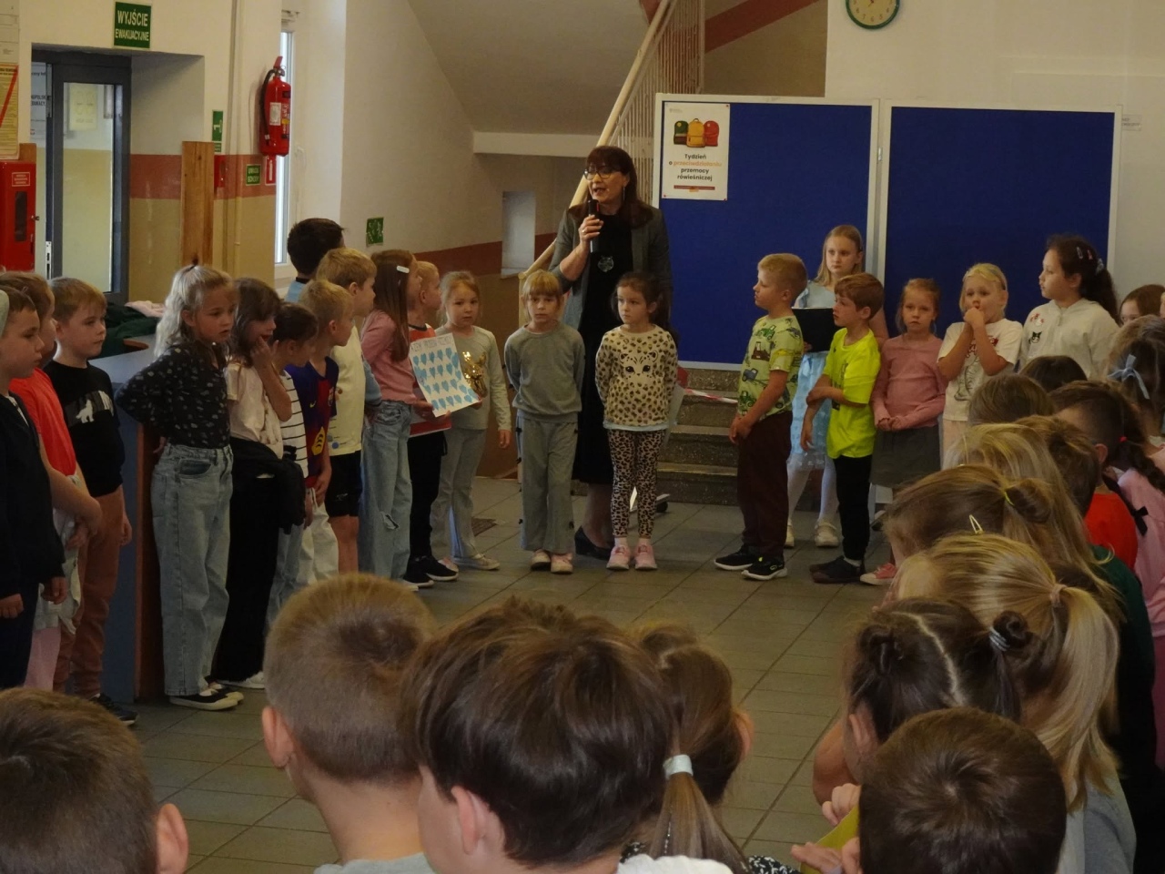 Stop przemocy w szkole! Uczniowie z Olszewa-Borek dołączyli do ogólnopolskiej akcji [06.10.2026] - zdjęcie #15 - eOstroleka.pl