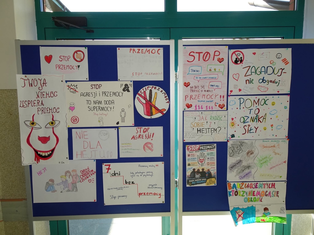Stop przemocy w szkole! Uczniowie z Olszewa-Borek dołączyli do ogólnopolskiej akcji [06.10.2026] - zdjęcie #11 - eOstroleka.pl