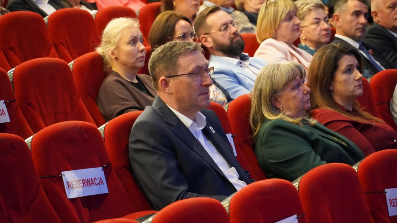 Konferencja Szlachetni ludzie-szlachetne zdrowie [06.10.2026] - zdjęcie #49 - eOstroleka.pl