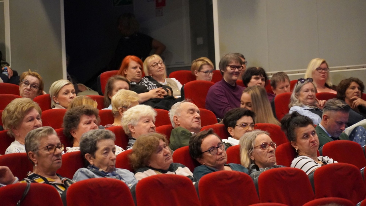 Konferencja Szlachetni ludzie-szlachetne zdrowie [06.10.2026] - zdjęcie #40 - eOstroleka.pl