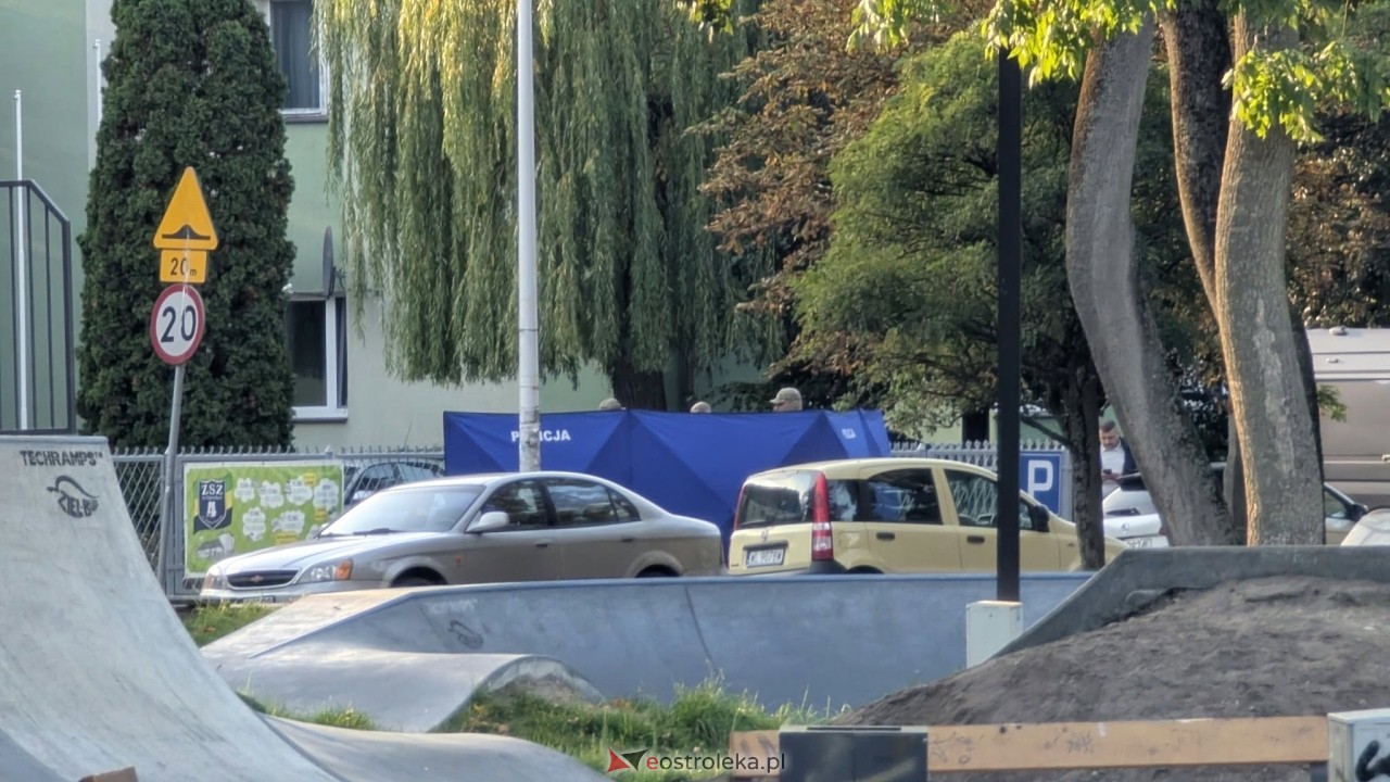 Atak nożownika w ZSZ 4 w Ostrołęce [7.10.2026] - zdjęcie #9 - eOstroleka.pl