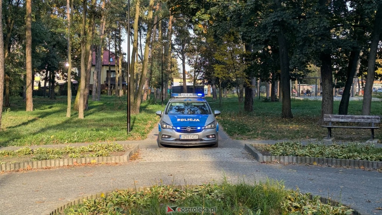 Atak nożownika w ZSZ 4 w Ostrołęce [7.10.2026] - zdjęcie #6 - eOstroleka.pl