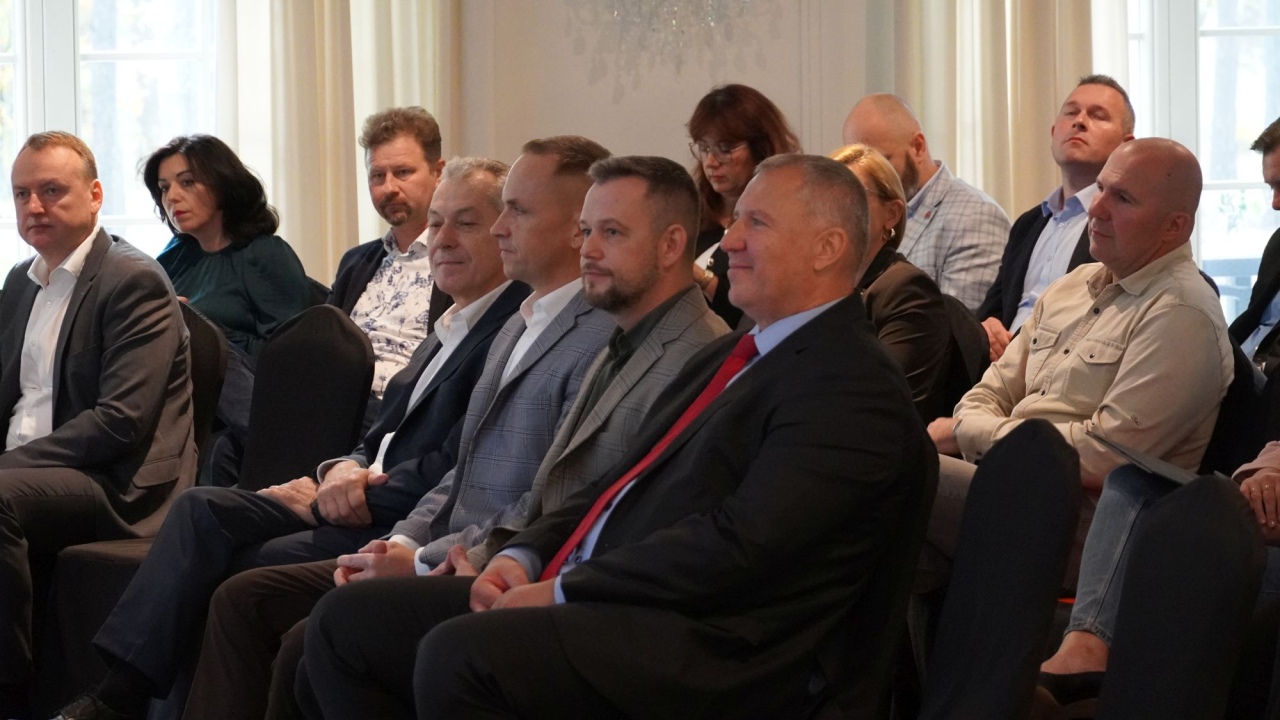 Konferencja Transformacja energetyczna w samorządzie – od diagnozy i strategii do inwestycji. Znaczenie doradztwa energetycznego [08.10.2026] - zdjęcie #18 - eOstroleka.pl