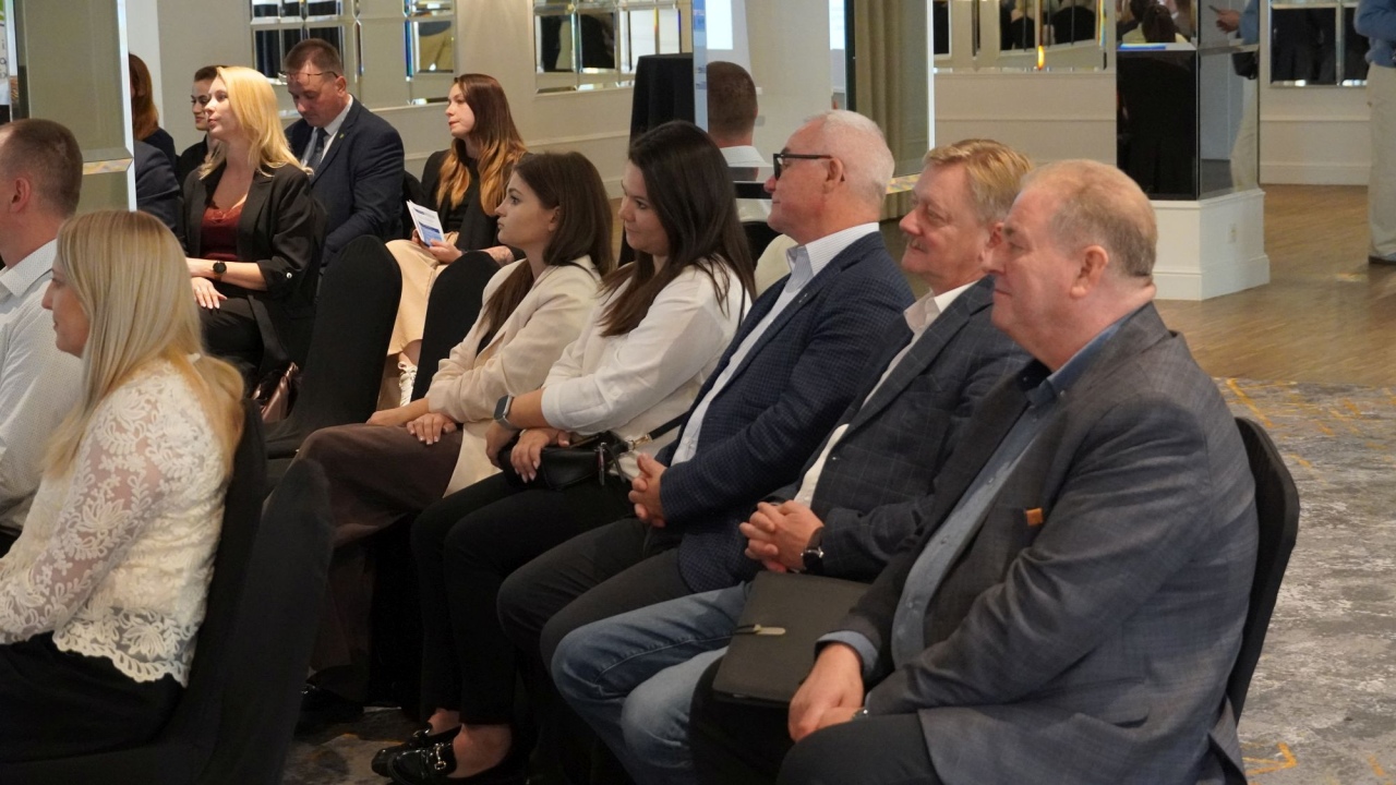 Konferencja Transformacja energetyczna w samorządzie – od diagnozy i strategii do inwestycji. Znaczenie doradztwa energetycznego [08.10.2026] - zdjęcie #13 - eOstroleka.pl