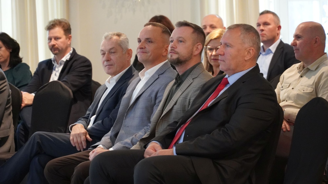 Konferencja Transformacja energetyczna w samorządzie – od diagnozy i strategii do inwestycji. Znaczenie doradztwa energetycznego [08.10.2026] - zdjęcie #9 - eOstroleka.pl