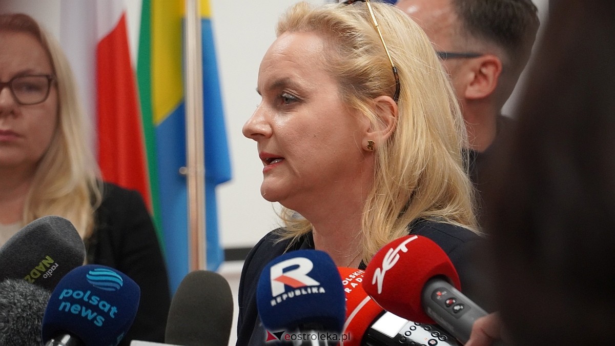 Konferencja prasowa po sztabie kryzysowym [08.10.2026] - zdjęcie #3 - eOstroleka.pl