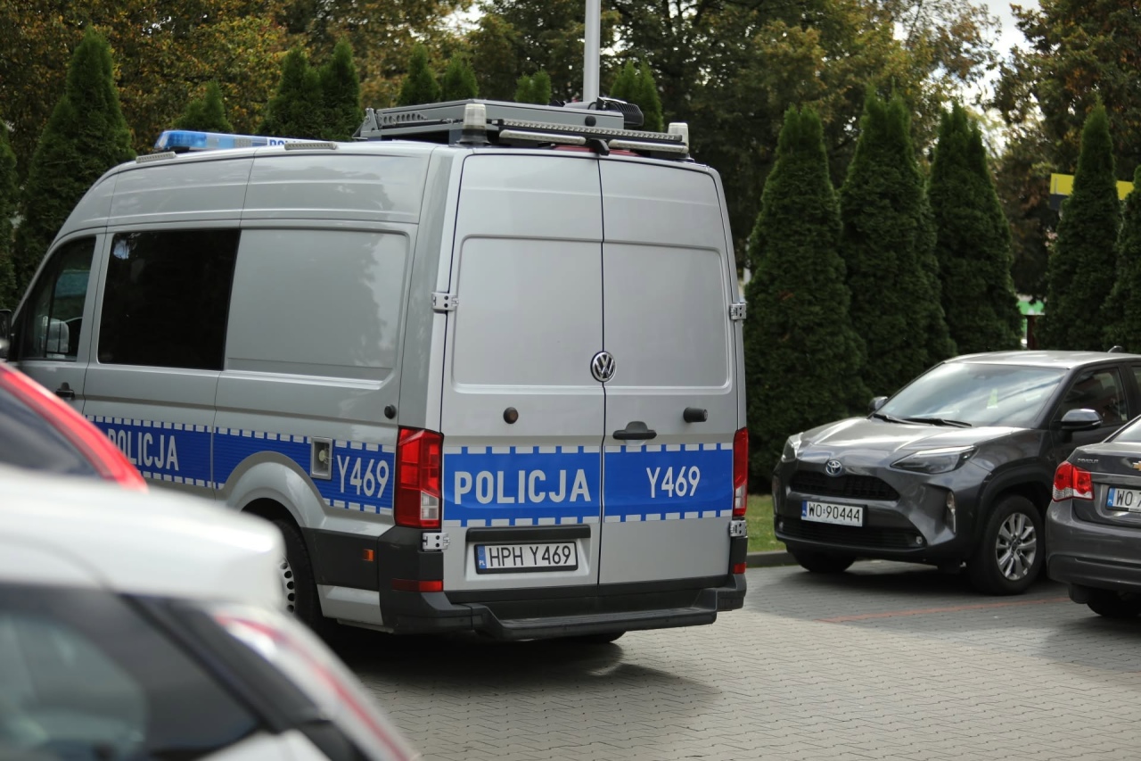 Policja chroni ostrołęckie szkoły [9.10.2026] - zdjęcie #8 - eOstroleka.pl