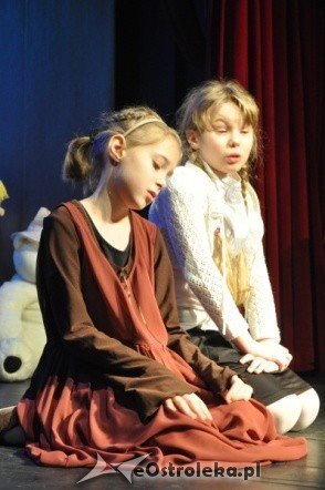 Spektakl Aniu, odpowie ci wierszyk w klubie OCZKO [8.I.2012] - zdjęcie #7 - eOstroleka.pl
