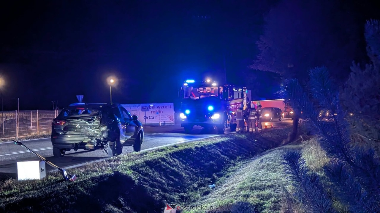 Wypadek w Zamościu - trasa Ostrołęka - Ostrów Mazowiecka [09.10.2026] - zdjęcie #14 - eOstroleka.pl