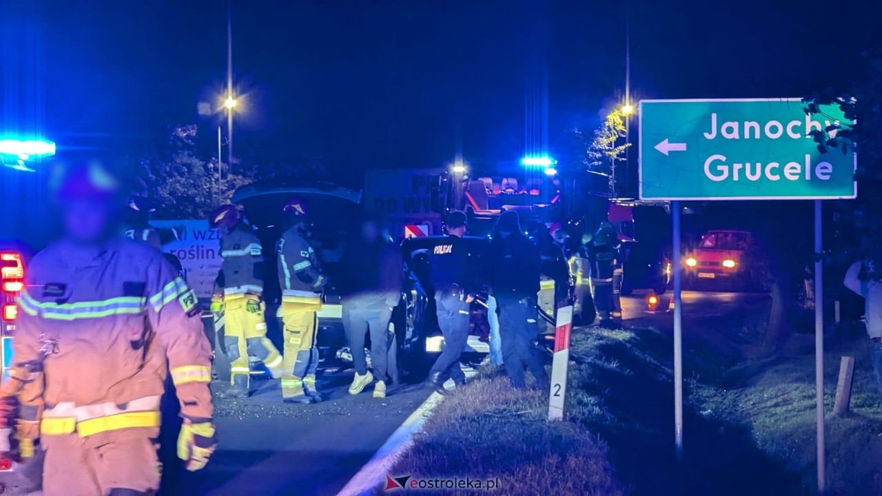 Wypadek w Zamościu - trasa Ostrołęka - Ostrów Mazowiecka [09.10.2026] - zdjęcie #10 - eOstroleka.pl