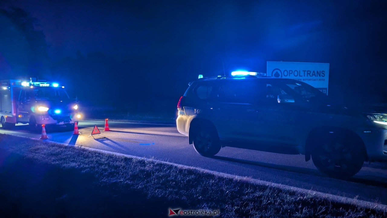 Wypadek w Zamościu - trasa Ostrołęka - Ostrów Mazowiecka [09.10.2026] - zdjęcie #7 - eOstroleka.pl