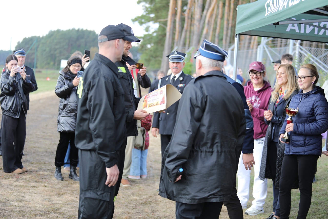 Gminne zawody pożarnicze w Czarni - zdjęcie #103 - eOstroleka.pl