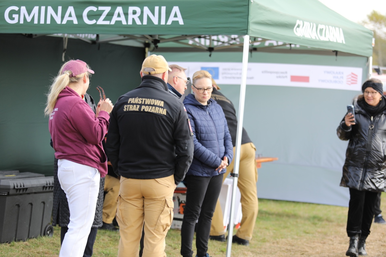 Gminne zawody pożarnicze w Czarni - zdjęcie #79 - eOstroleka.pl