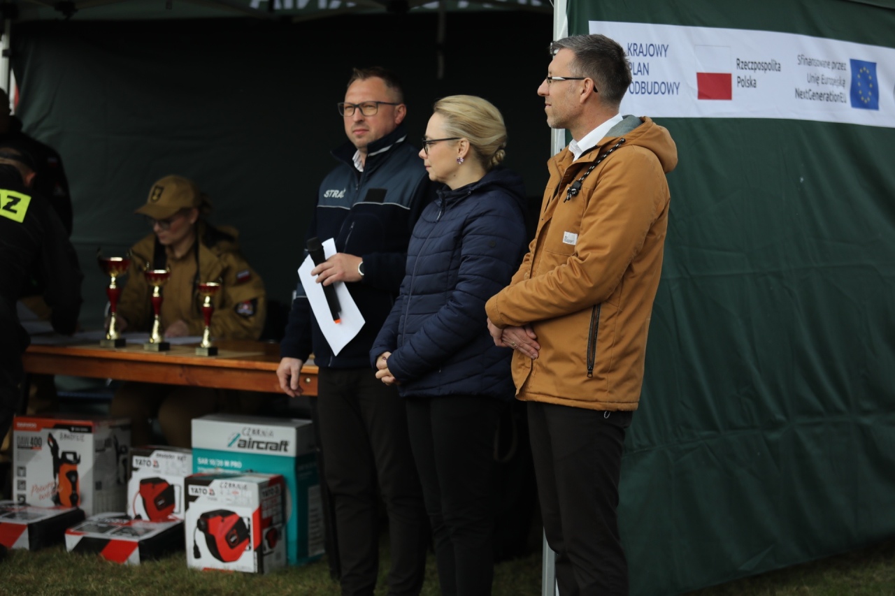 Gminne zawody pożarnicze w Czarni - zdjęcie #9 - eOstroleka.pl