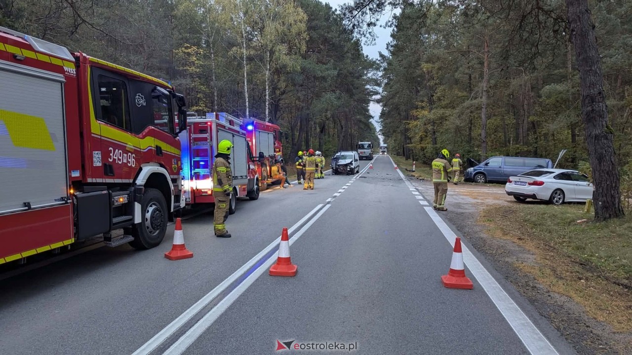 Wypadek w Borowcach [12.10.2026] - zdjęcie #11 - eOstroleka.pl