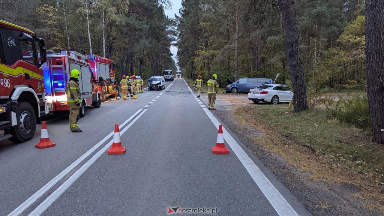 Wypadek w Borowcach [12.10.2026] - zdjęcie #1 - eOstroleka.pl