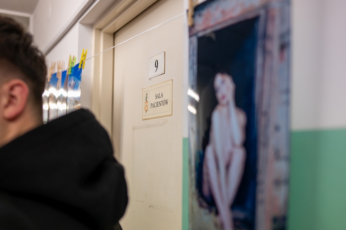Galeria Bezdomna w dawnym Hotelu Pielęgniarek [11.10.2026] - zdjęcie #21 - eOstroleka.pl