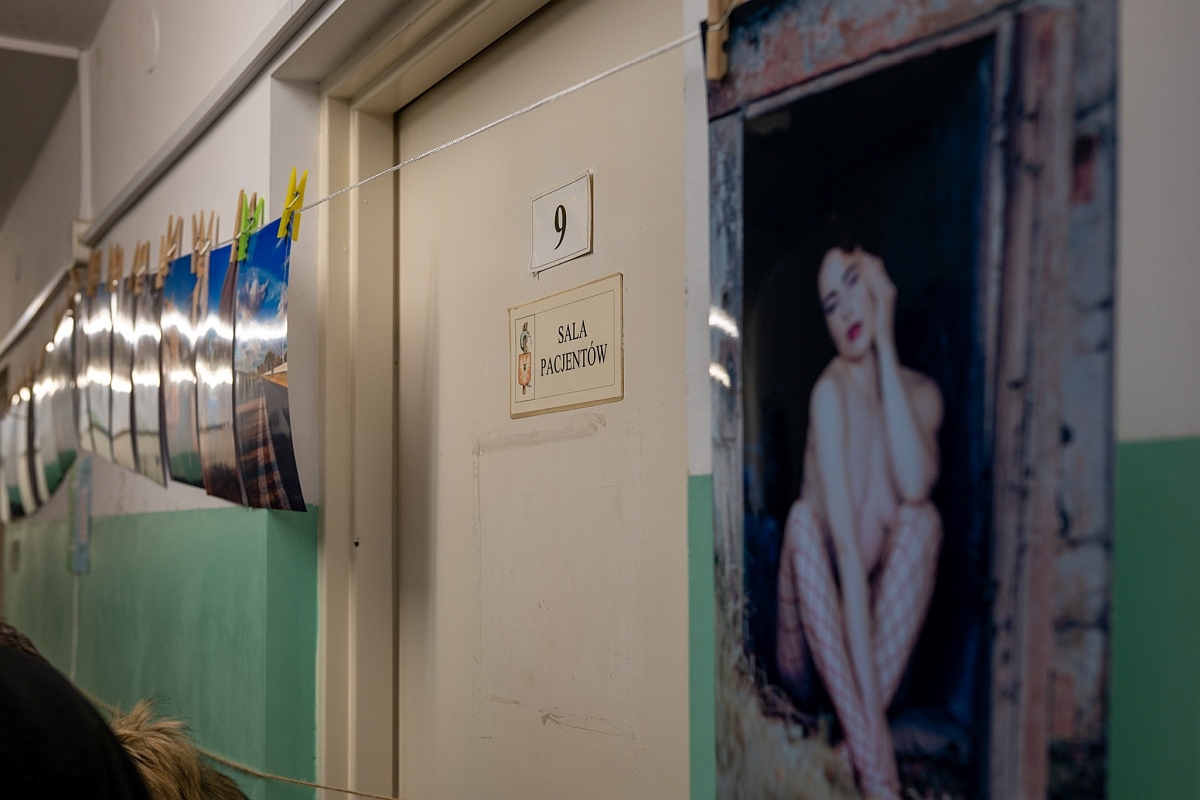Galeria Bezdomna w dawnym Hotelu Pielęgniarek [11.10.2026] - zdjęcie #20 - eOstroleka.pl