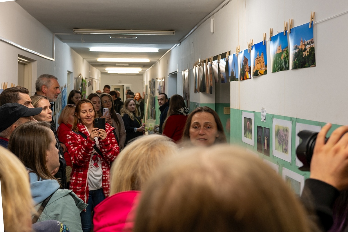 Galeria Bezdomna w dawnym Hotelu Pielęgniarek [11.10.2026] - zdjęcie #16 - eOstroleka.pl