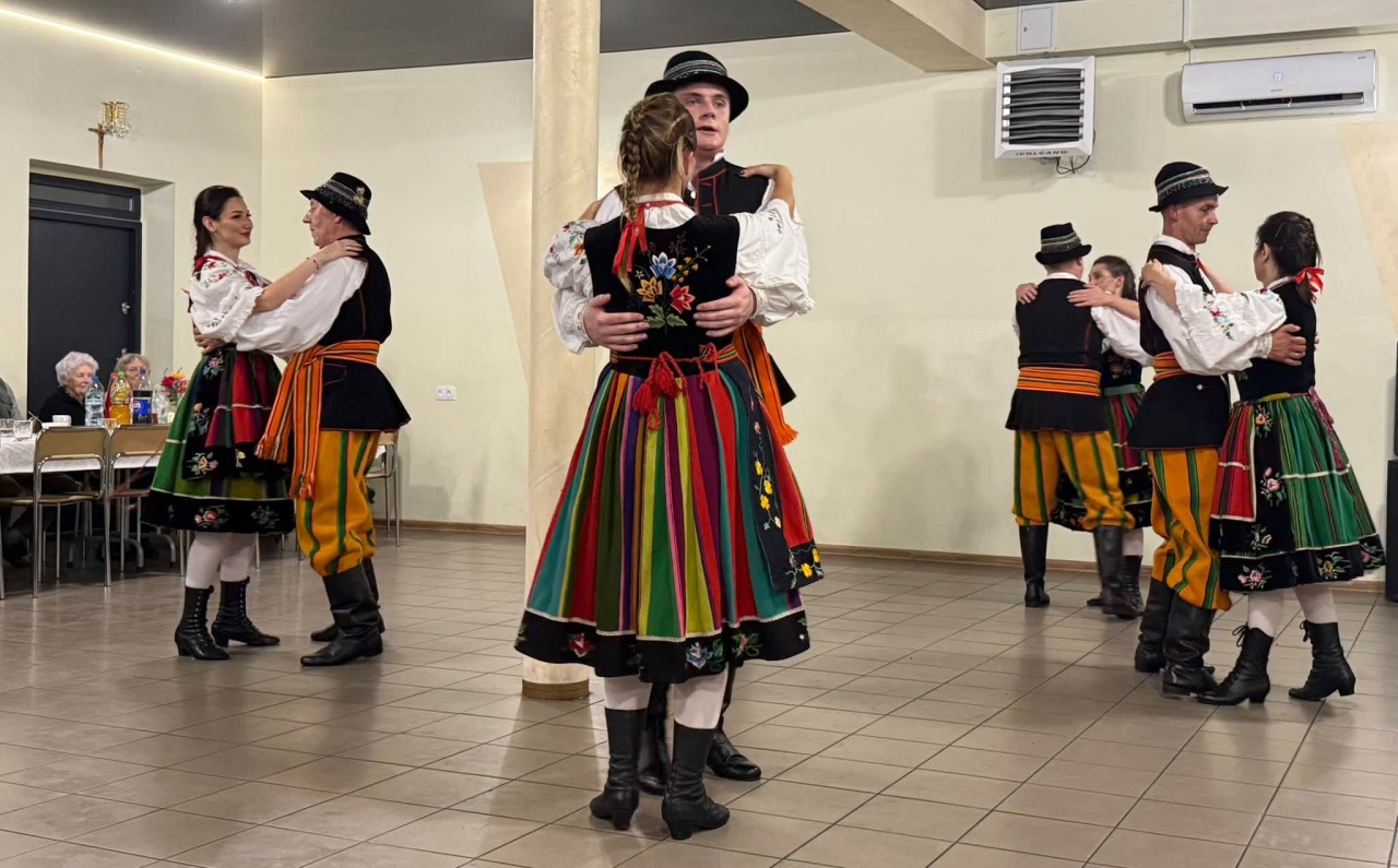 Wieczór z Folklorem w Tle w Malinowie Nowym [10.10.2026] - zdjęcie #8 - eOstroleka.pl