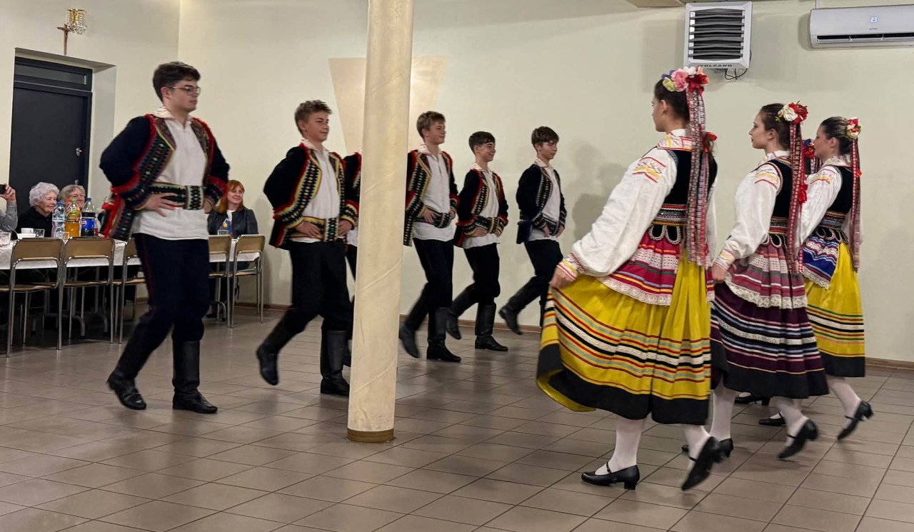 Wieczór z Folklorem w Tle w Malinowie Nowym [10.10.2026] - zdjęcie #10 - eOstroleka.pl