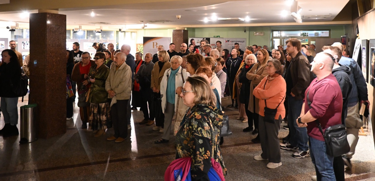 DKF Rejs rozpoczął nowy sezon. Znakomity gość na otwarciu w Kinie Jantar [12.10.2026] - zdjęcie #5 - eOstroleka.pl