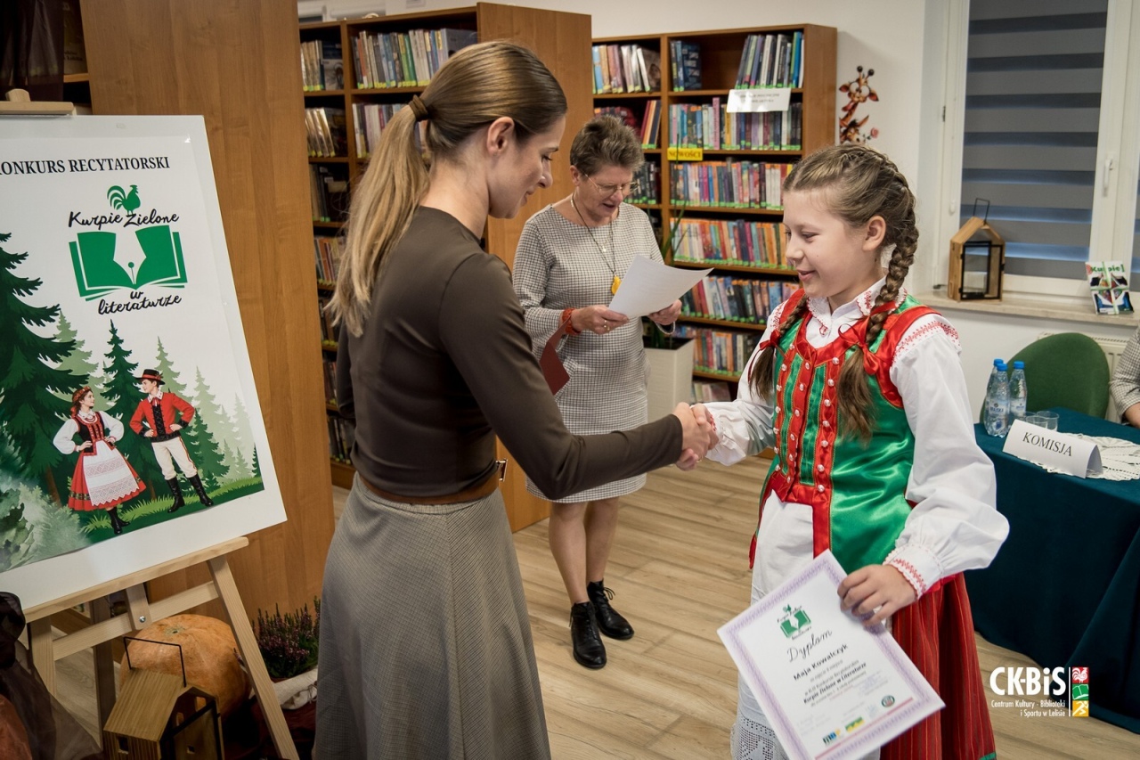 XLIII Konkurs Recytatorski „Kurpie Zielone w Literaturze” - eliminacje gminne w Lelisie [14.10.2026] - zdjęcie #50 - eOstroleka.pl