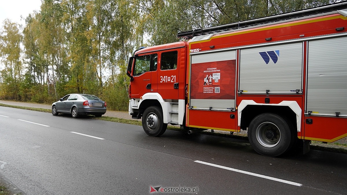Kolizja dwóch aut na Goworowskiej [15.10.2026] - zdjęcie #4 - eOstroleka.pl