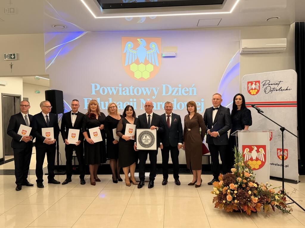 „Efekty tej pracy widać po latach”. Powiatowe obchody Dnia Edukacji Narodowej [15.10.2026] - zdjęcie #14 - eOstroleka.pl