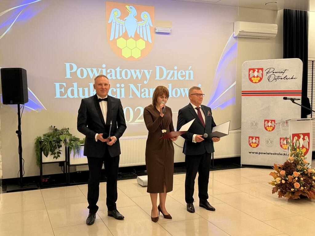 „Efekty tej pracy widać po latach”. Powiatowe obchody Dnia Edukacji Narodowej [15.10.2026] - zdjęcie #1 - eOstroleka.pl