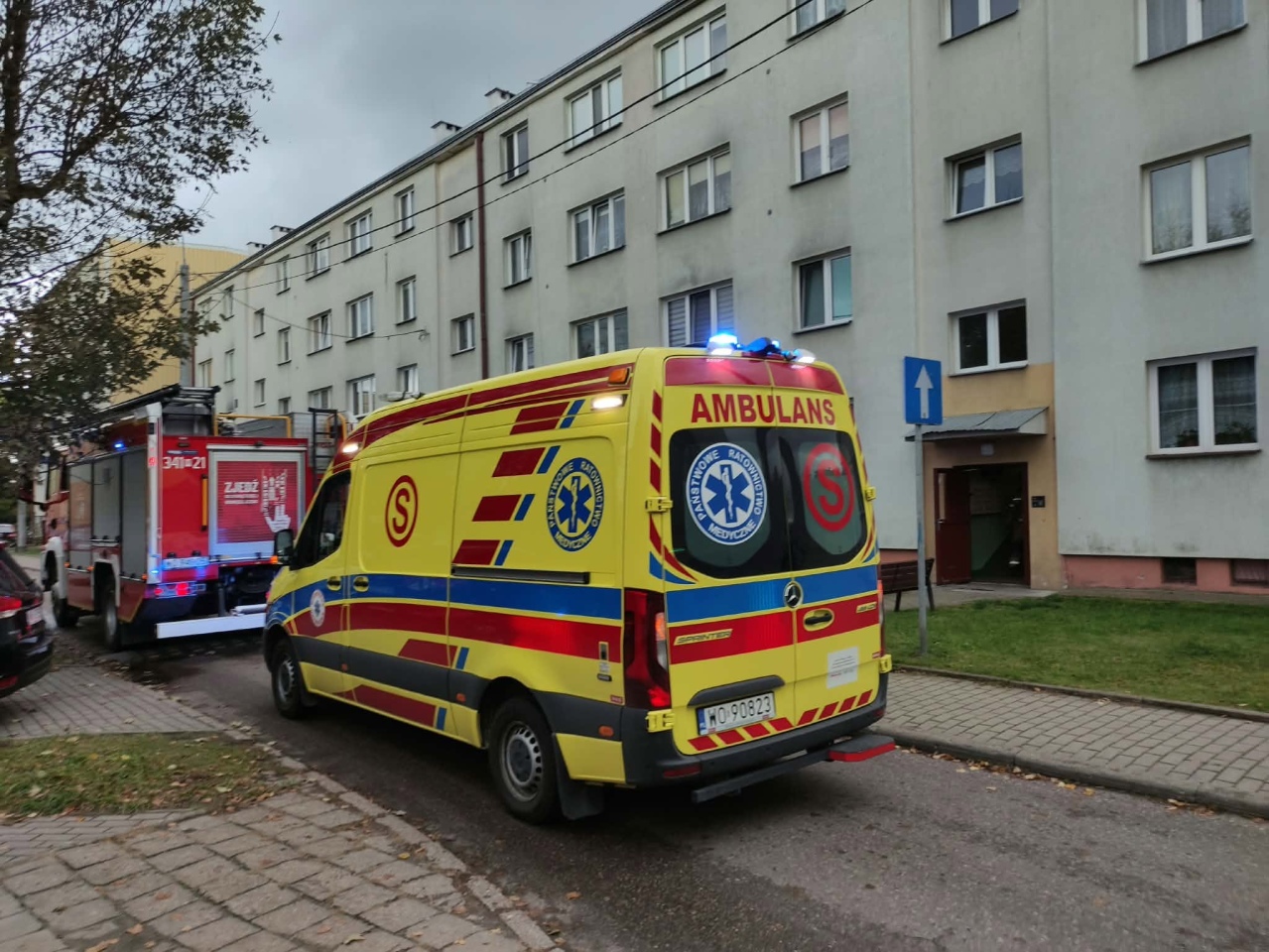 Akcja ratunkowa na Celulozowej w Ostrołęce [15.10.2026] - zdjęcie #2 - eOstroleka.pl