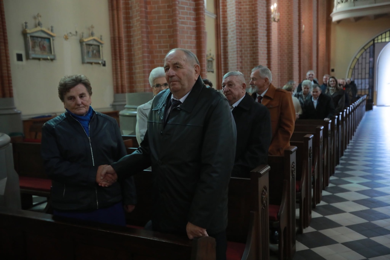 Medale i wyróżnienia dla małżeństw z gminy Rzekuń [13.10.2026]] - zdjęcie #75 - eOstroleka.pl