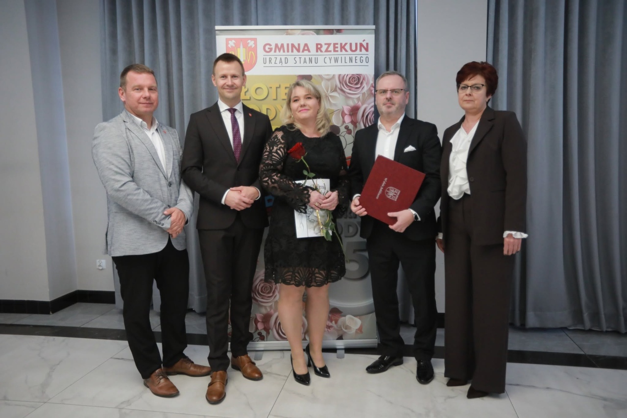 Medale i wyróżnienia dla małżeństw z gminy Rzekuń [13.10.2026]] - zdjęcie #62 - eOstroleka.pl